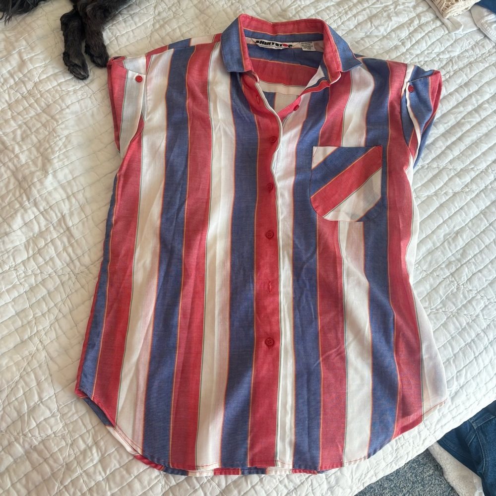 Vintage 1980s Colorful Striped Button-Up Shirt Small